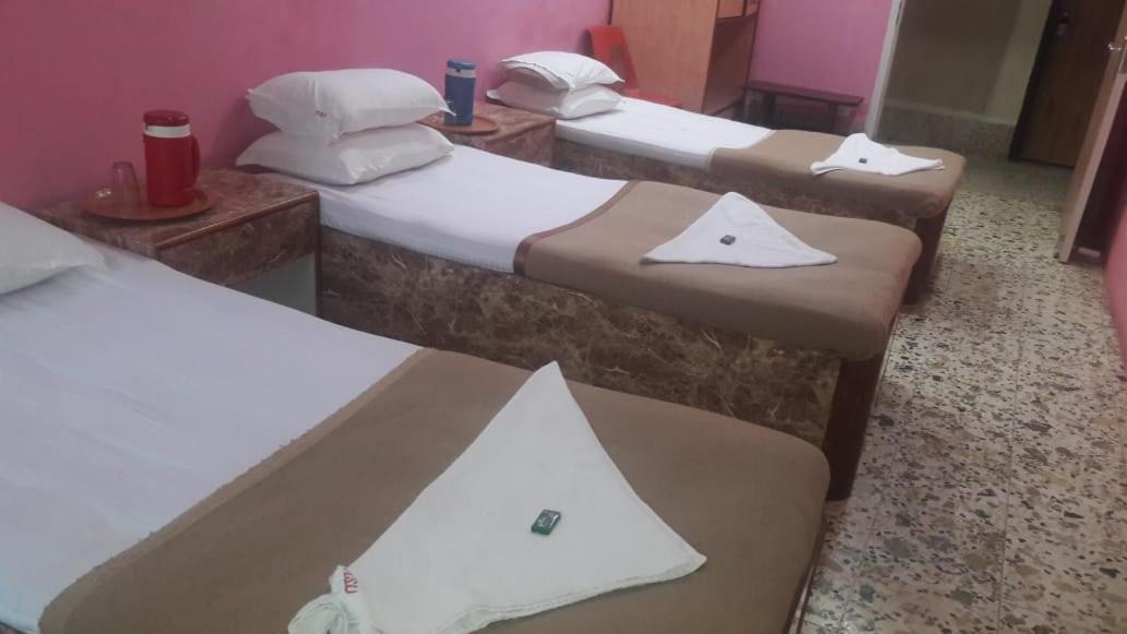 מומביי Hotel Subhash Midc Andheri מראה חיצוני תמונה